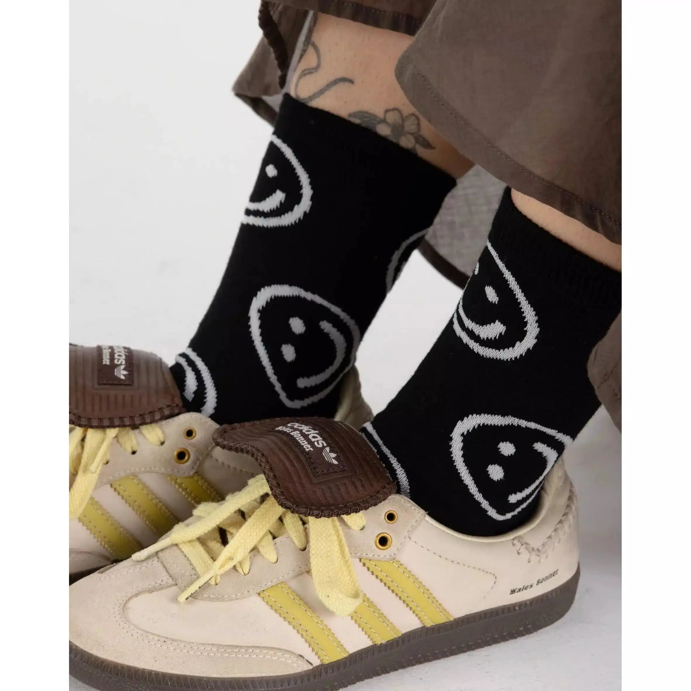 Baggu - Adult crew socks - Black Happy